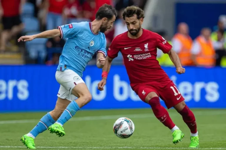 Manchester City Falls as Liverpool Lead the League